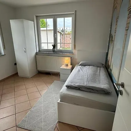 Vacation Handwerkerhaus 盖恩斯海姆